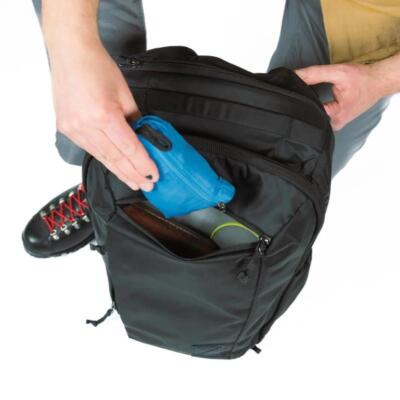 EVERGOODS CTB26 - Civic Travel Bag 26L Solution Black eg13012c Travel