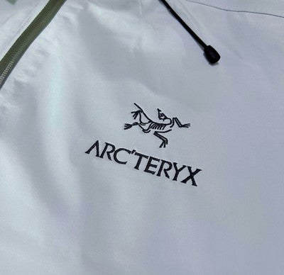 see description size L-XL ARC'TERYX Beta LT Jacket GORE-TEX Beta Jacket Parka