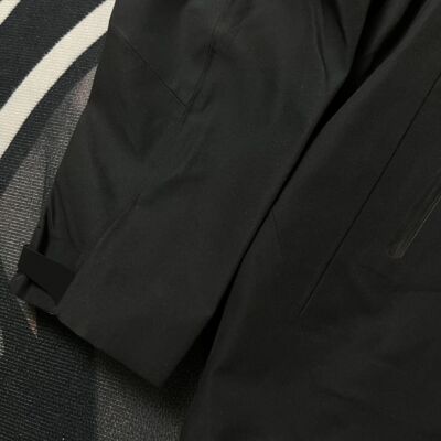 Arcteryx alpha SV Jacket Black Mountain Parka Men's Black Available in Sizes