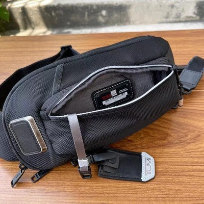 tumi Esports Pro Sling Alpha BRAVO Crossbody Bag Black Outlet 02325002D