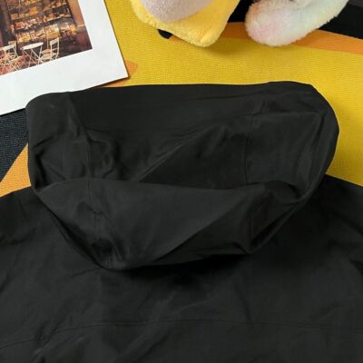Arcteryx alpha SV Jacket Black Mountain Parka Men's Black Available in Sizes