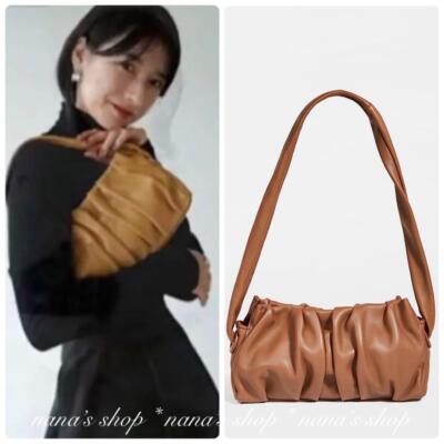Elleme Tan Long Vague Leather Shoulder Bag Magnetic Closure Vague Brown