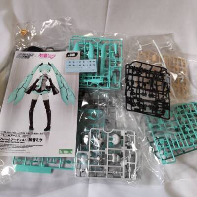 Frame Arms Artist Miku Hatsune 1/100 Plastic model KOTOBUKIYA good condition acs