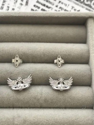 Vivienne Westwood Earrings, Silver, Wing, Orb Motif, Size: 1.7 x 0.7cm, Metal