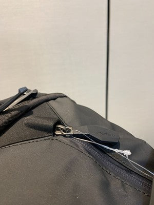 ARC'TERYX ARRO 22 BACKPACK Waterproof water repellent camping Black and gray