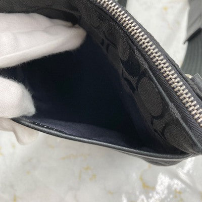 Coach Shoulder Bag Crossbody Women's Signature Pattern Black Leather Zip bag