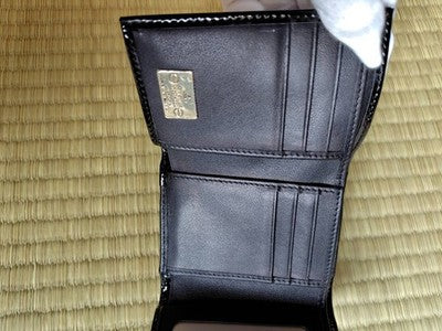 Vivienne Westwood Tri-fold wallet purse wallet enamel 13VV107