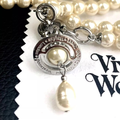 Vivienne Westwood Pearl Choker Alexa Necklace/Silver & Pearl Box included