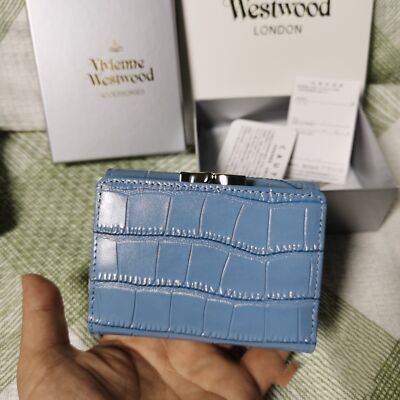 see description chose 2colors Vivienne Westwood Wallet Purse Tri-fold C489520