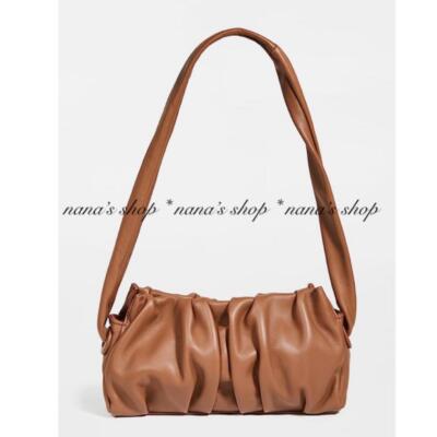 Elleme Tan Long Vague Leather Shoulder Bag Magnetic Closure Vague Brown