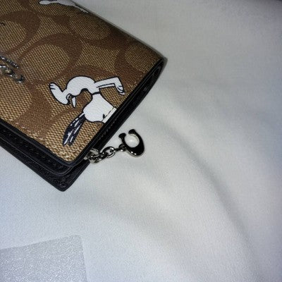 COACH PEANUTS Snoopy Wallet Bi-fold Coach C4591sp