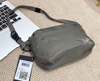 see description 3colors ARC’TERYX Crossbody Bag Heliad 6L Embroidery Lightweight