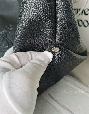 Vivienne Westwood handbag shoulder bag unisex size Large capacity