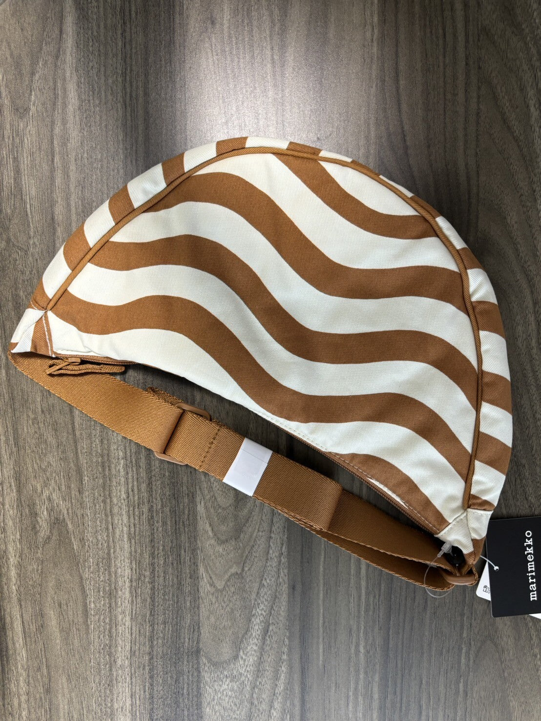 Bargain price Marimekko Uniqlo Collab Round Mini Shoulder Bag 2024 KHAKI　NAVY
