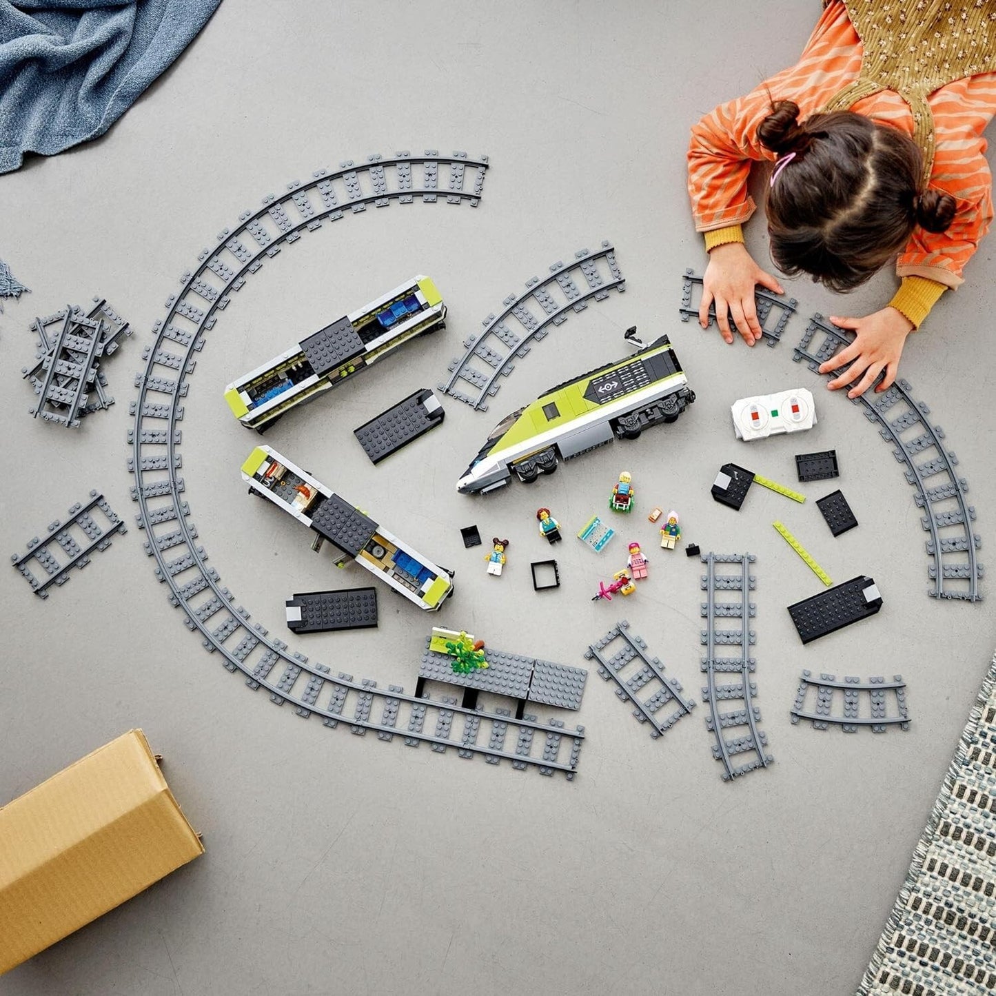 LAST ONE LEGO City Express Passenger Train Toy RC Lights Set 60337