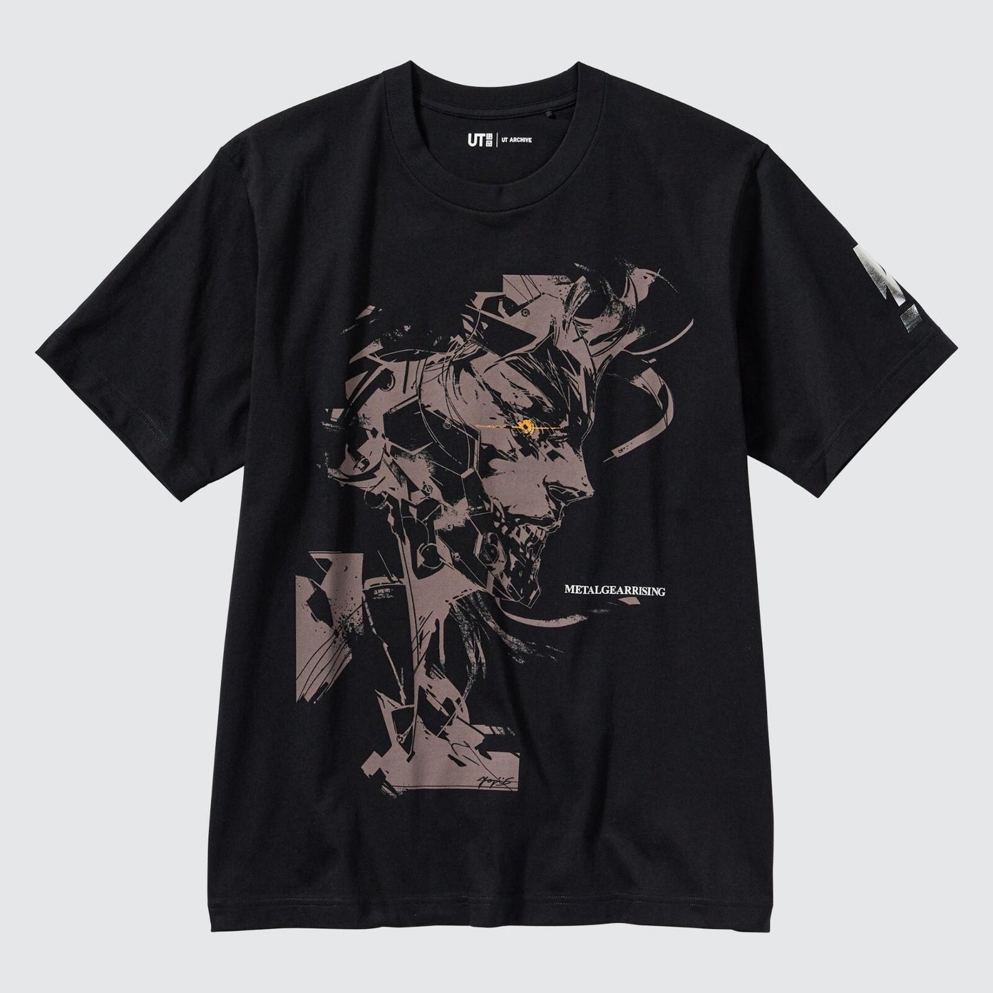 bargain price  UNIQLO METAL GEAR SOLID ARCHIVE GRAPHIC UT T-SHIRT in Hand black