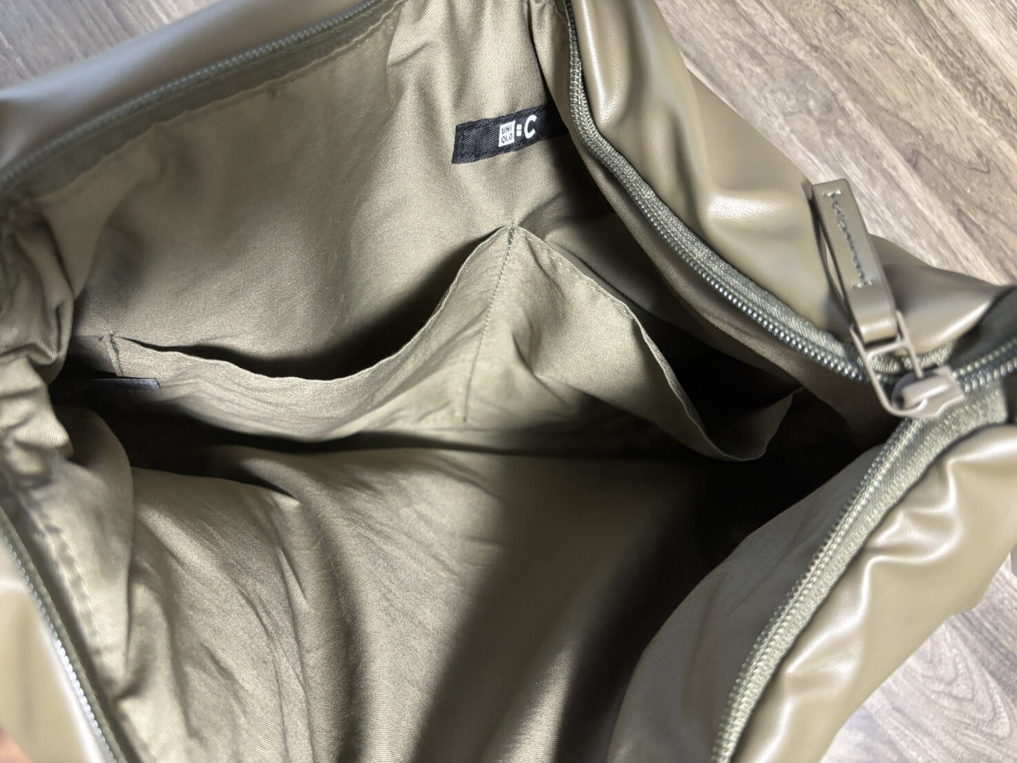 bargain price Uniqlo C Faux Leather Puffy Bag Japan Authentic 468834sp
