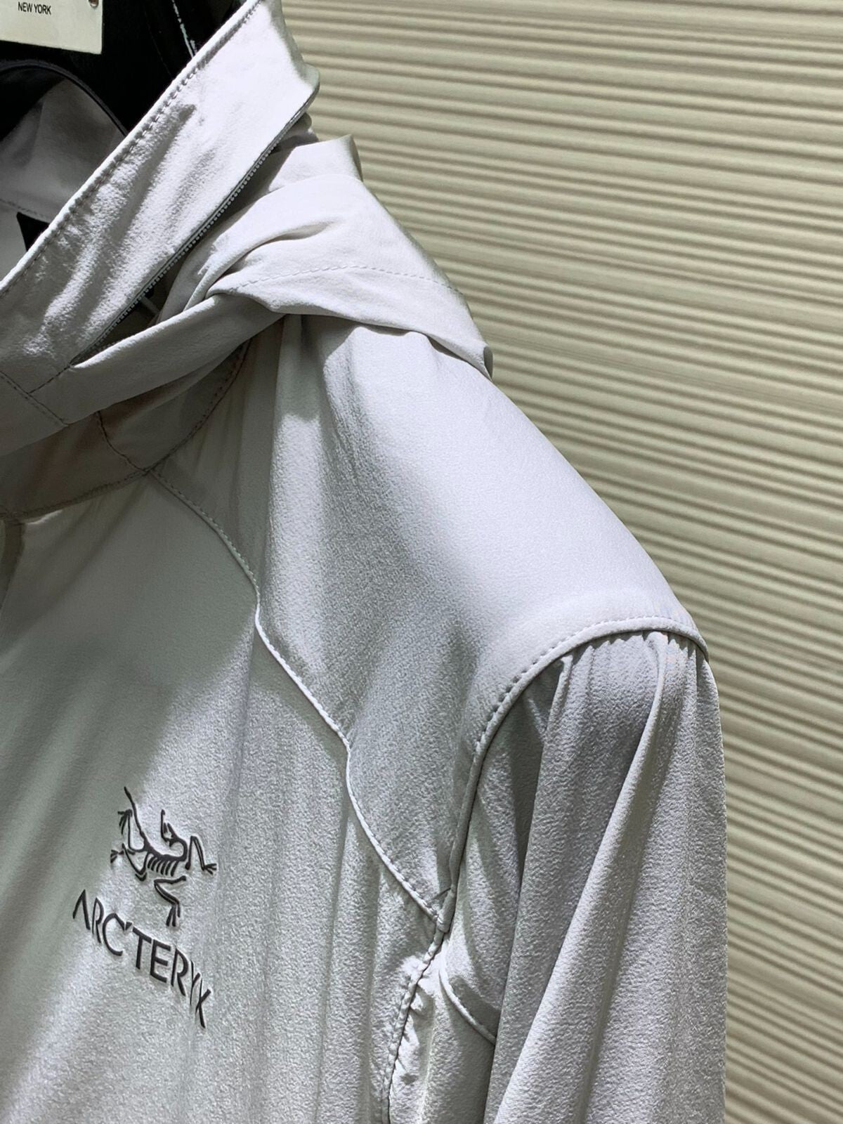 check description size M-2XLARCTERYX Arc'teryx AW New Hooded Sun Jacket