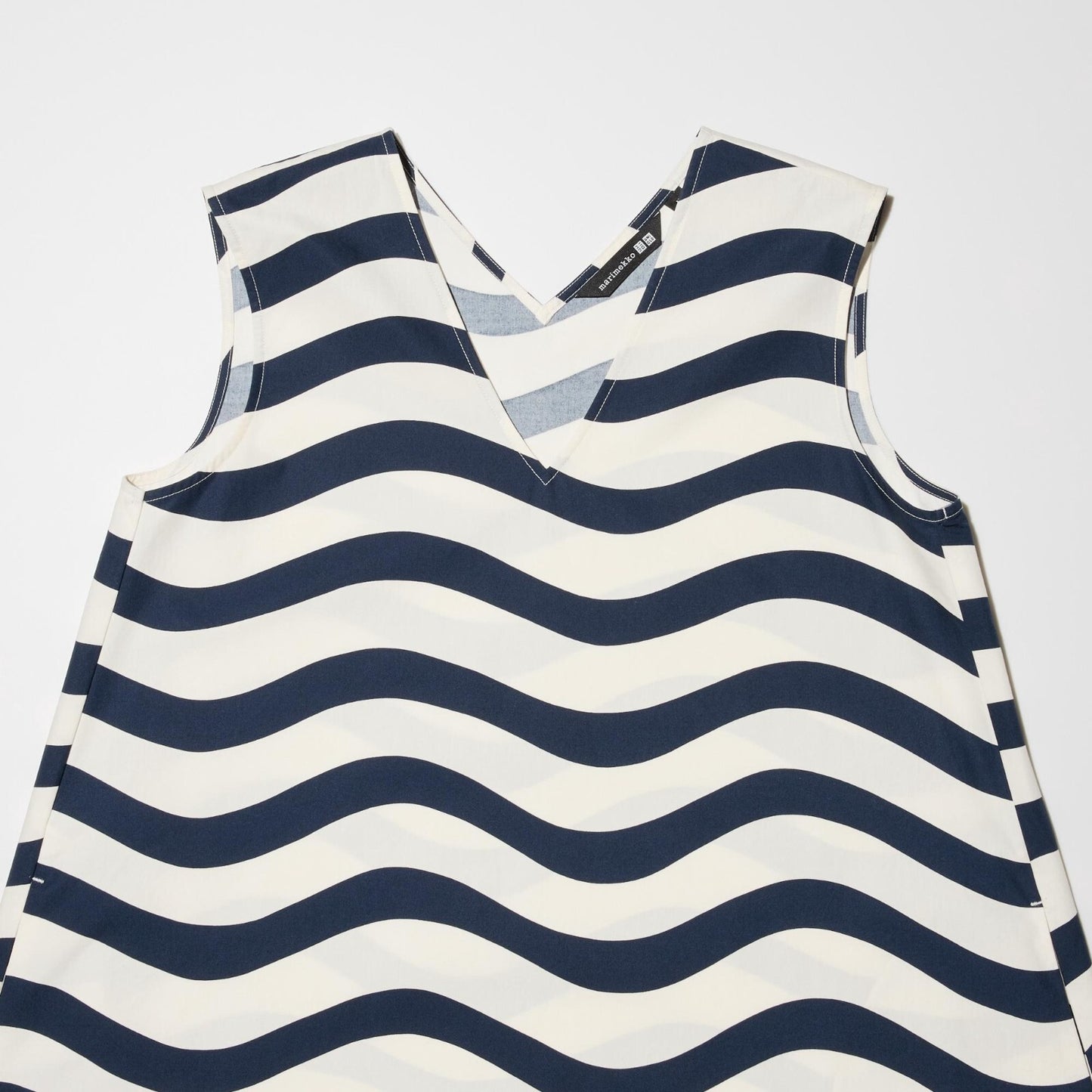 Bargain Price UNIQLO x Marimekko V-Neck Flared Dress cotton pockets  Japan