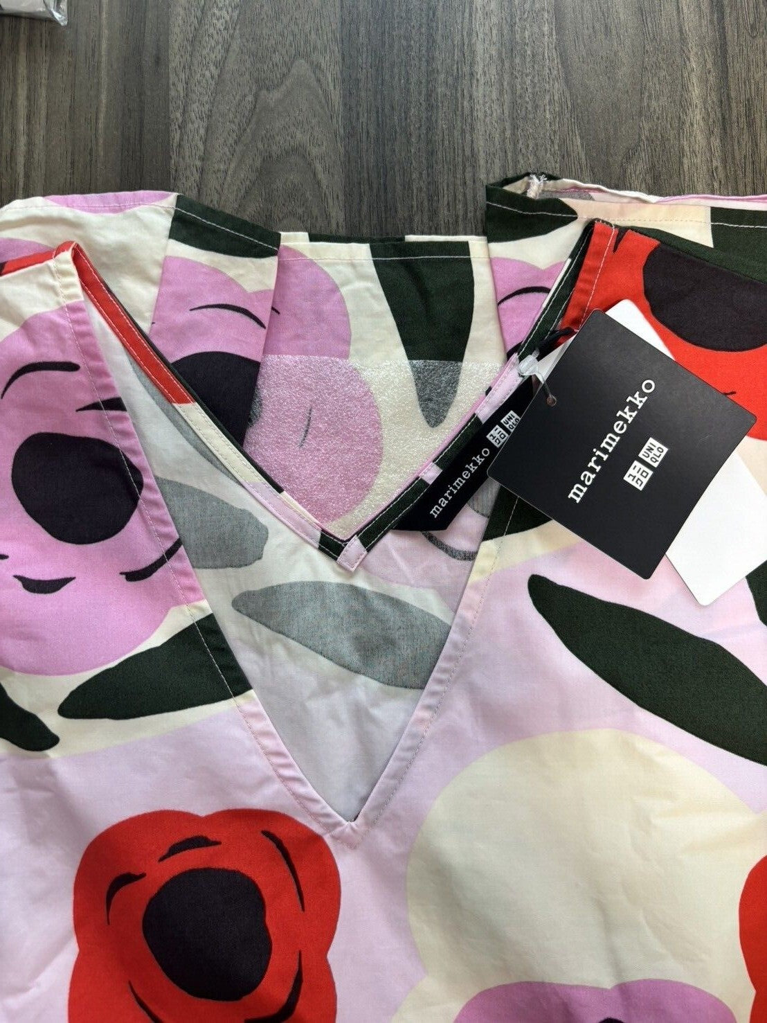 Bargain Price UNIQLO marimekko V-Neck Sleeveless Flare Dress Japan