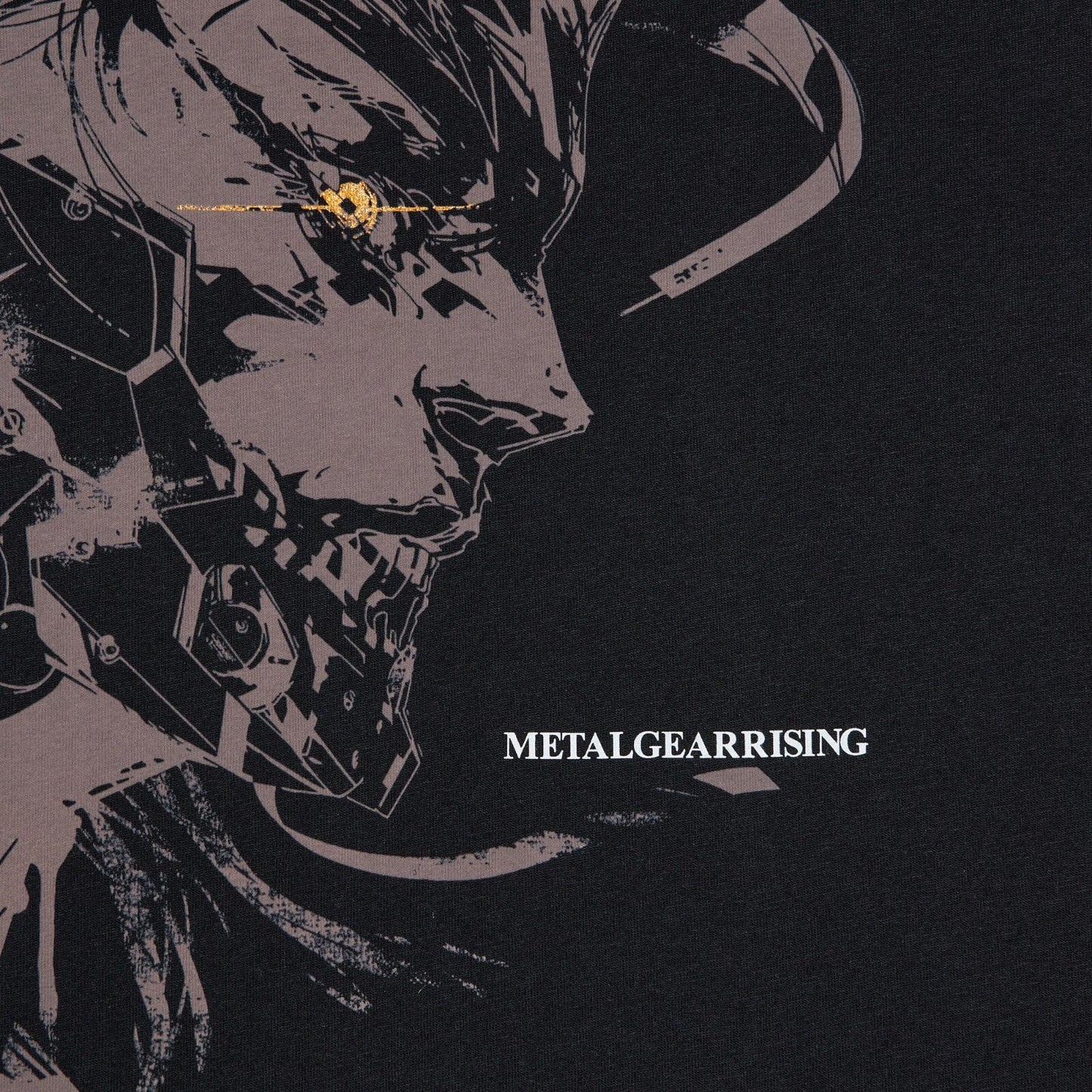 bargain price  UNIQLO METAL GEAR SOLID ARCHIVE GRAPHIC UT T-SHIRT in Hand black