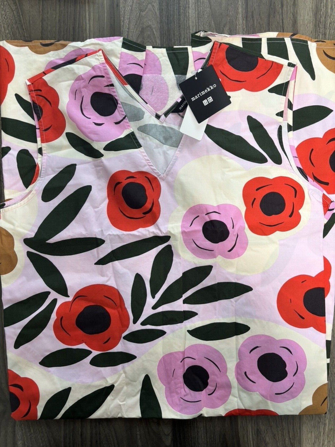 Bargain Price UNIQLO marimekko V-Neck Sleeveless Flare Dress Japan