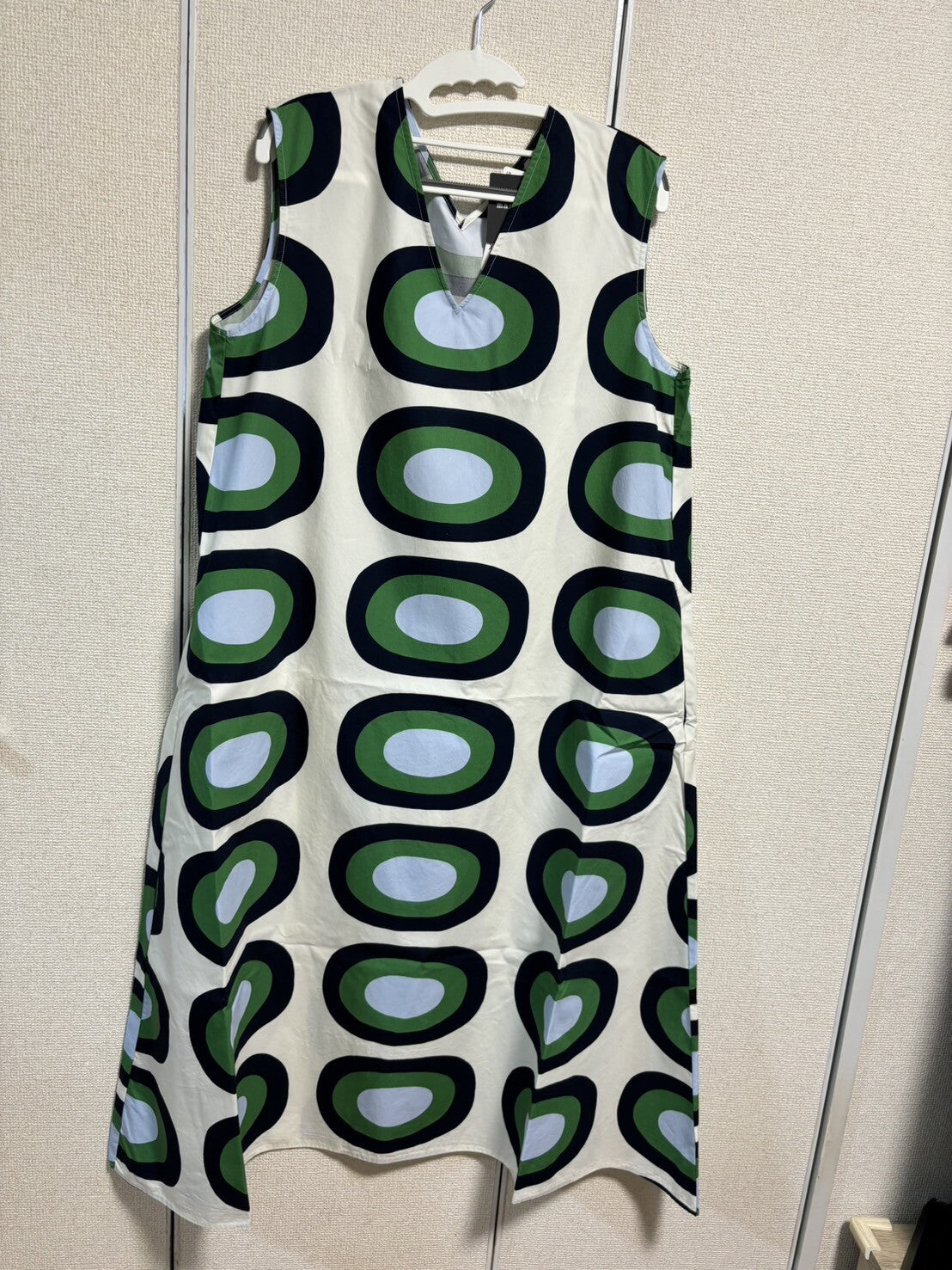 Bargain Price UNIQLO x Marimekko V-Neck Flared Dress cotton pockets  Japan
