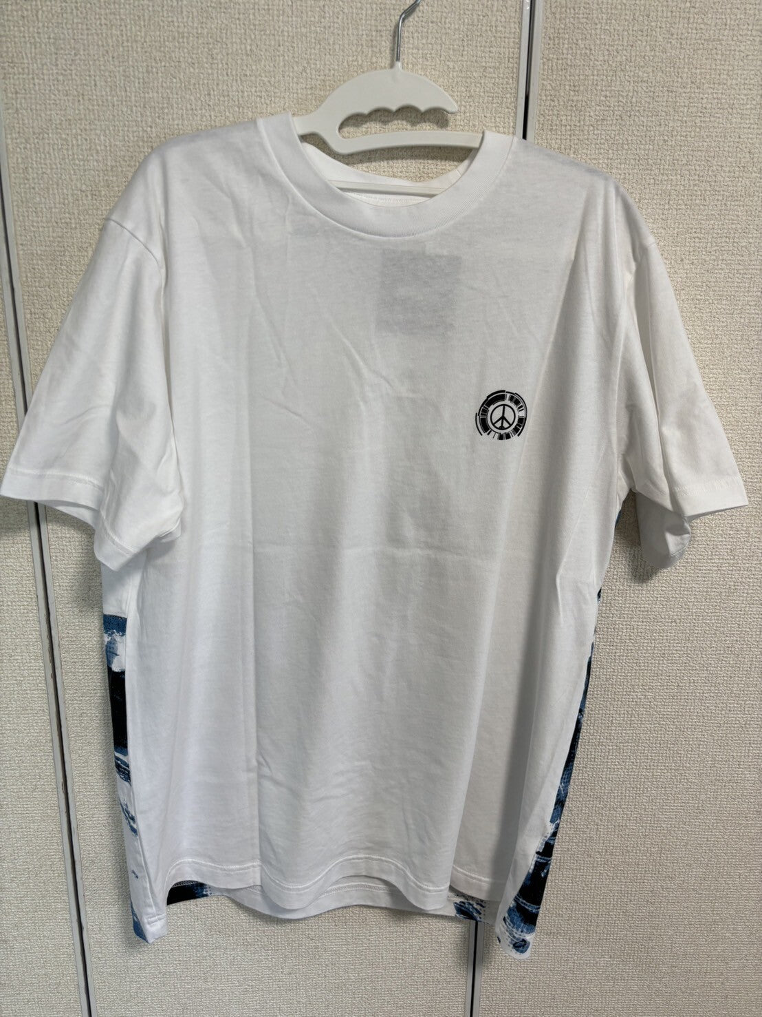 bargain price UNIQLO METAL GEAR SOLID  ARCHIVE GRAPHIC UT T-SHIRT in Hand acs