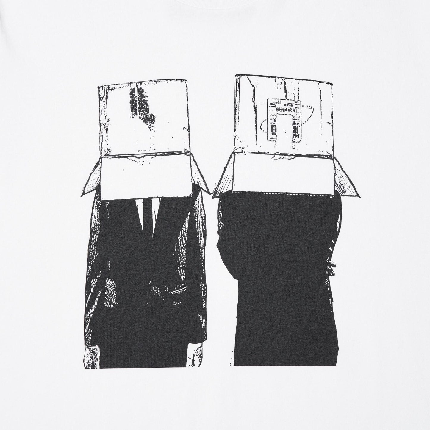 bargain price UNIQLO METAL GEAR SOLID ARCHIVE GRAPHIC UT T-SHIRT in Hand whiteB