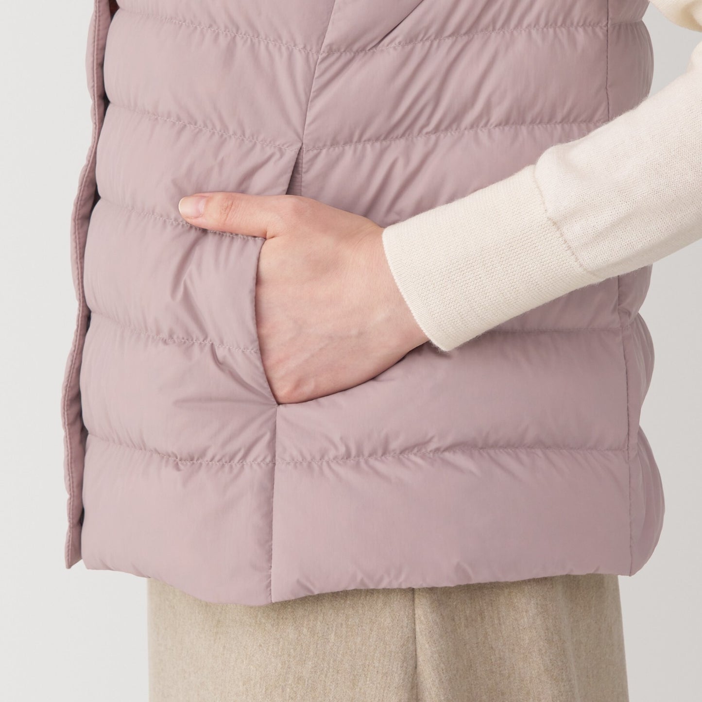 【select XS-XXL】MUJI Collorless Down Vest  Packable Lightweight Anti-Static Women