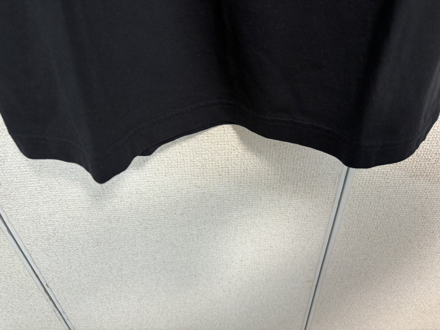 UNIQLO METAL GEAR SOLID ARCHIVE GRAPHIC UT T-SHIRT in Hand black sp