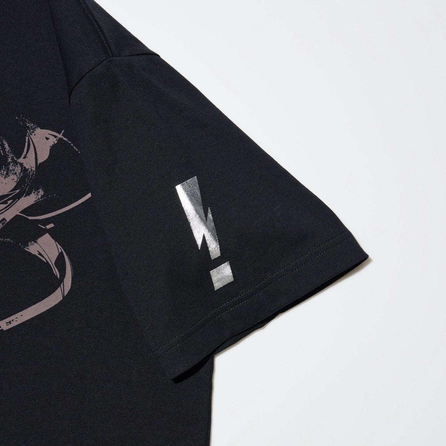 bargain price  UNIQLO METAL GEAR SOLID ARCHIVE GRAPHIC UT T-SHIRT in Hand acs