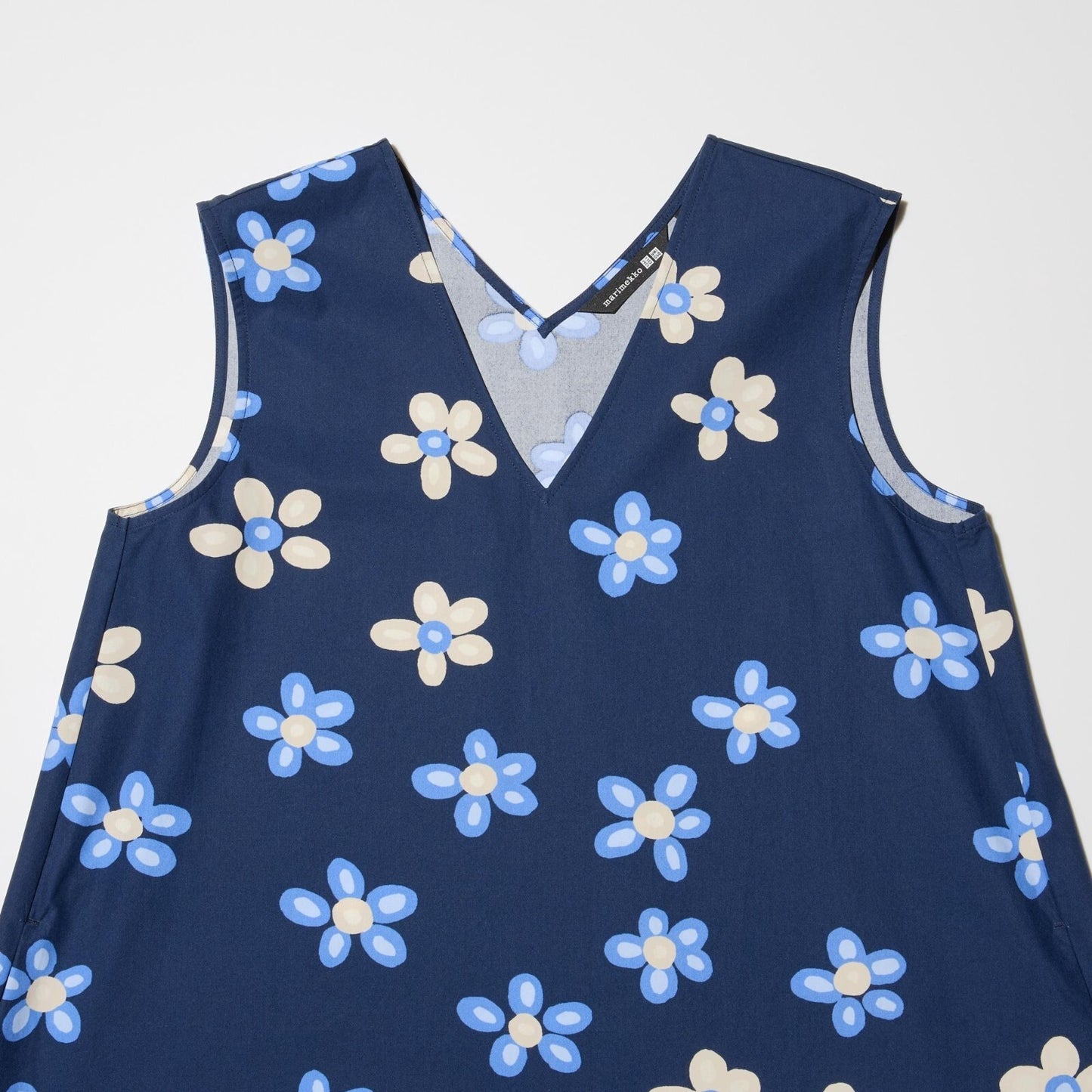Bargain Price UNIQLO x Marimekko V-Neck Flared Dress cotton pockets  Japan