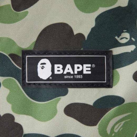 BAPE A Bathing Ape Duffle Bag Hand Bag Camo Green 2020 Spring Magazine JAPAN　NEｗ