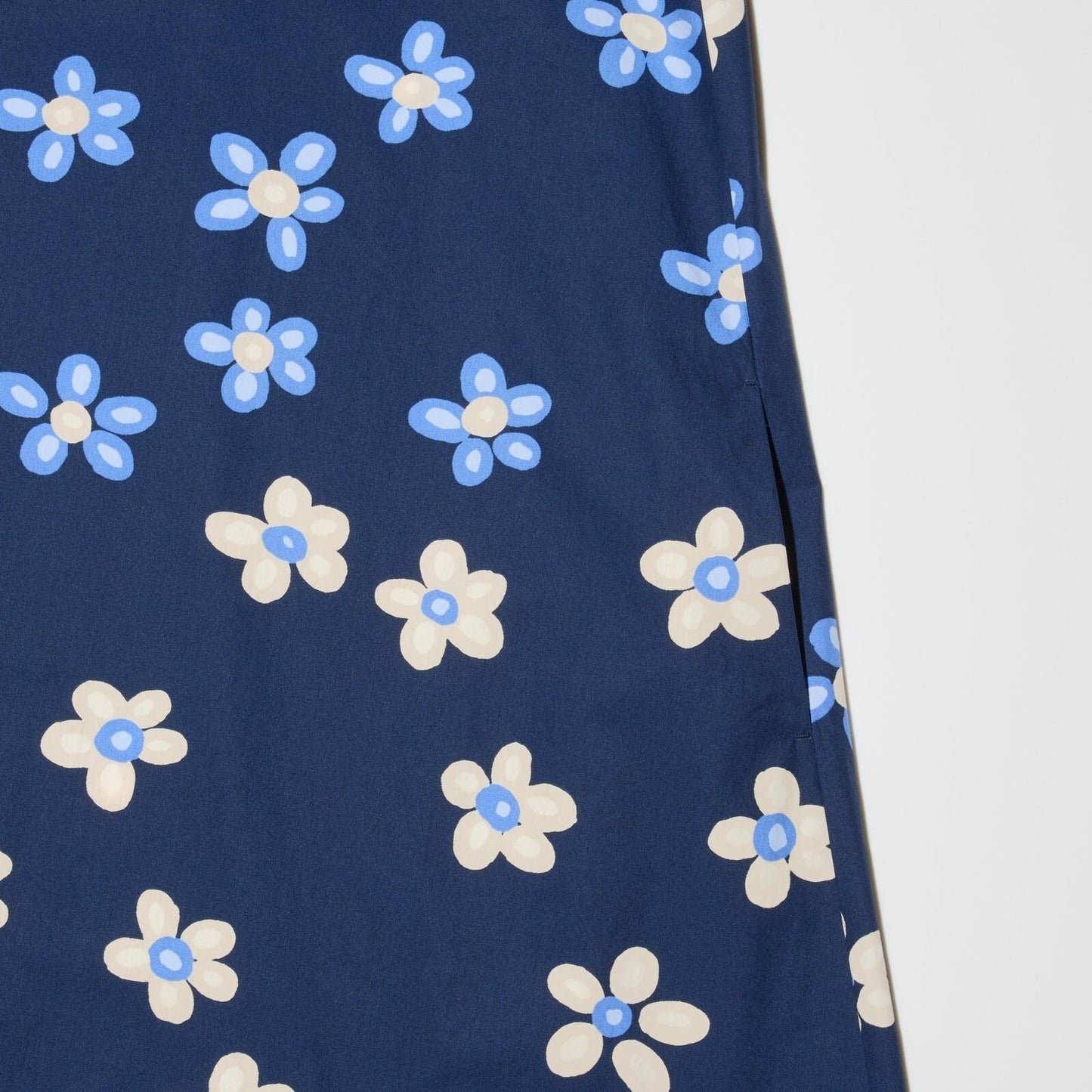 Bargain Price UNIQLO x Marimekko V-Neck Flared Dress cotton pockets  Japan